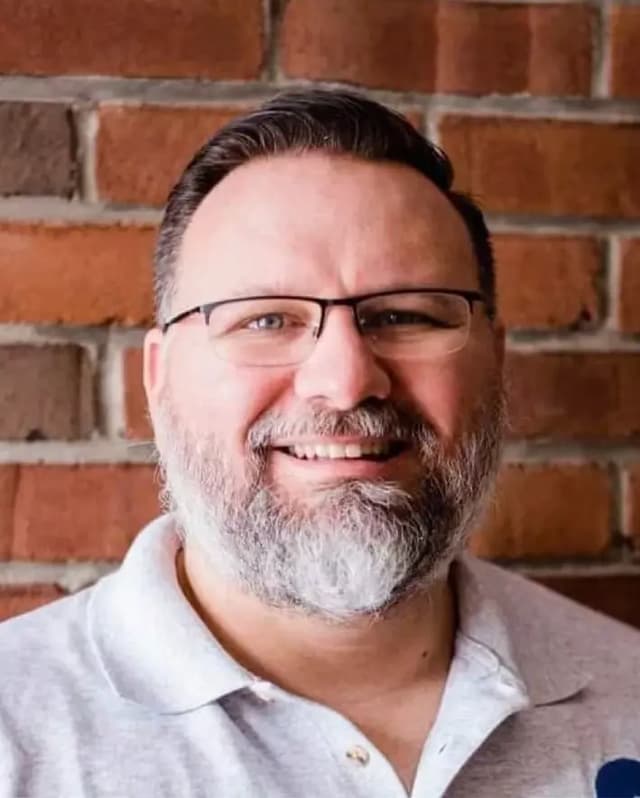 Dr. Craig Ireland
